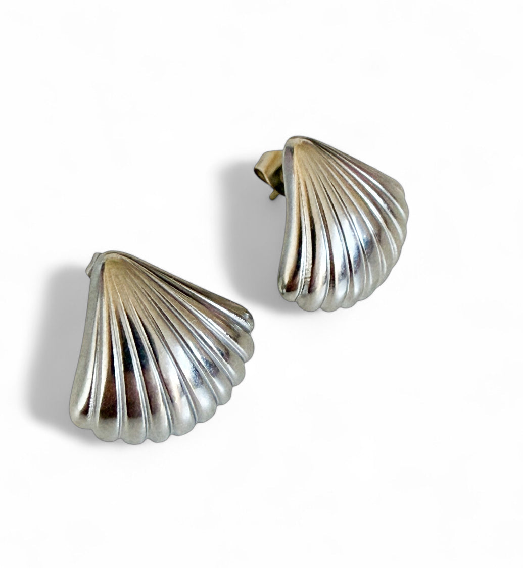 The Isla Shell