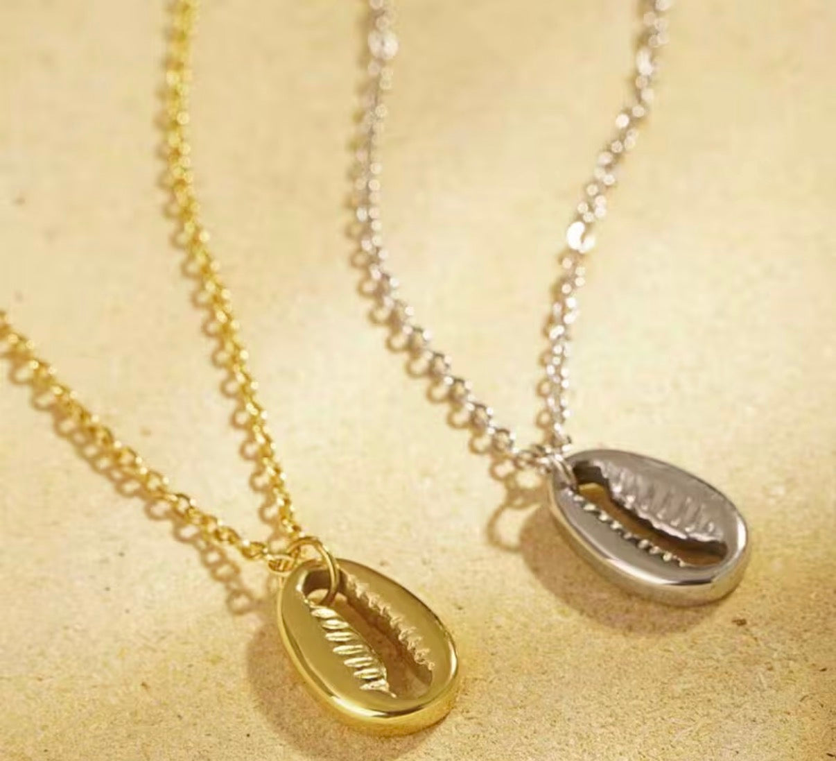 Cowrie Shell Pendant Necklace - Gold & Silver