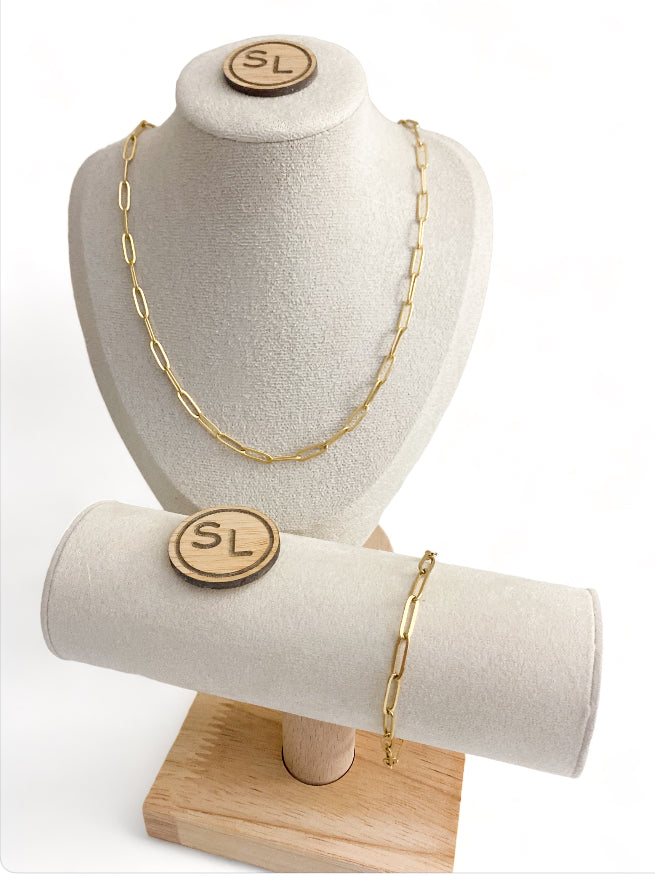 The Linked Necklace and Bracelet Set