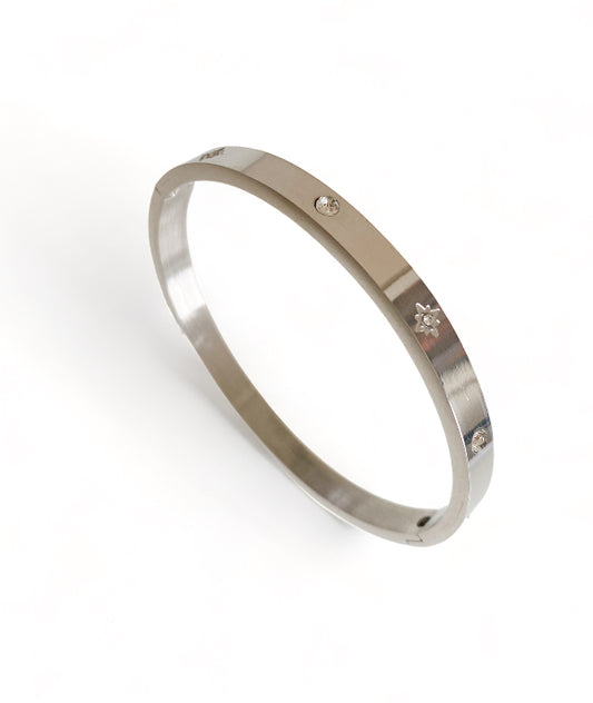 Grace Oval Bangle Silver