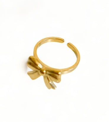 Petite Bow Ring
