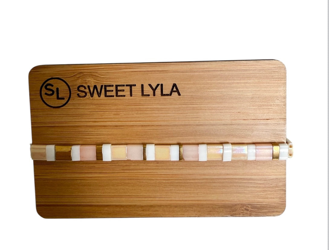 The Tila Bracelet