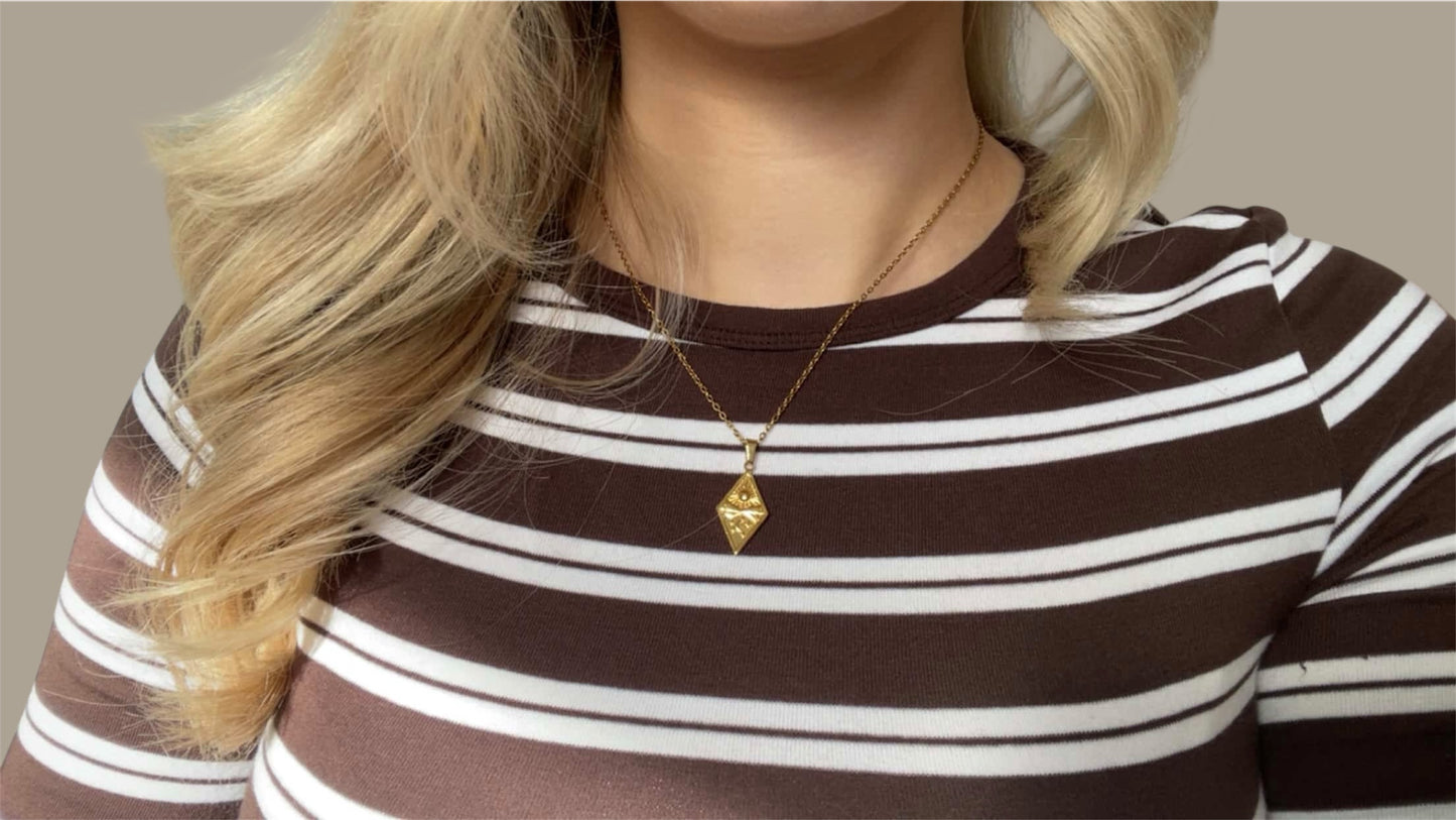 The Horizon Necklace