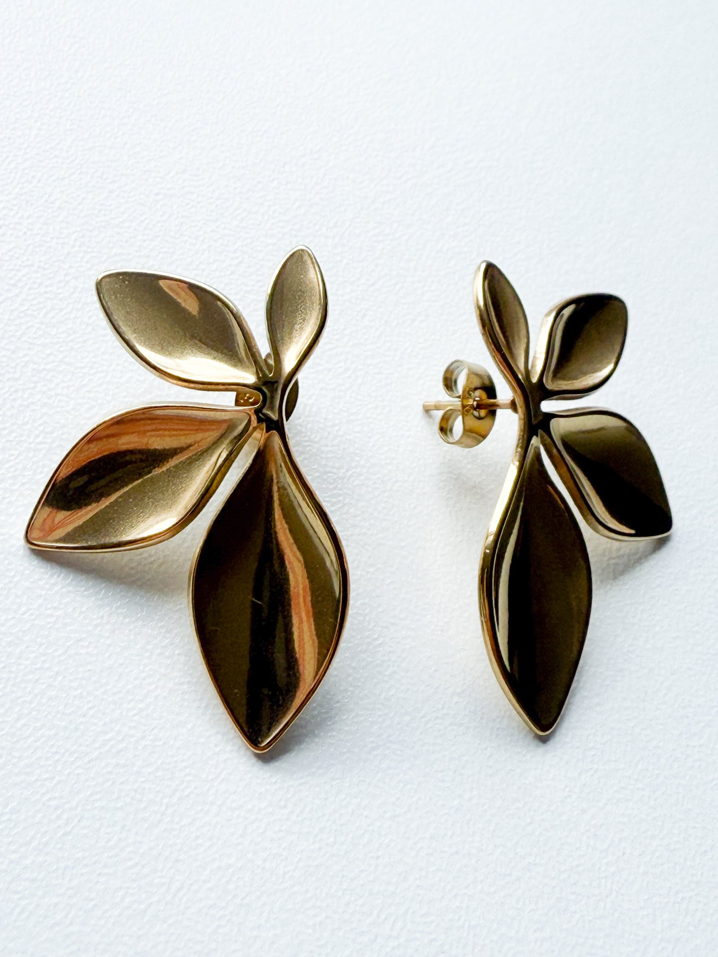 Statement Leaf - Gold & Silver