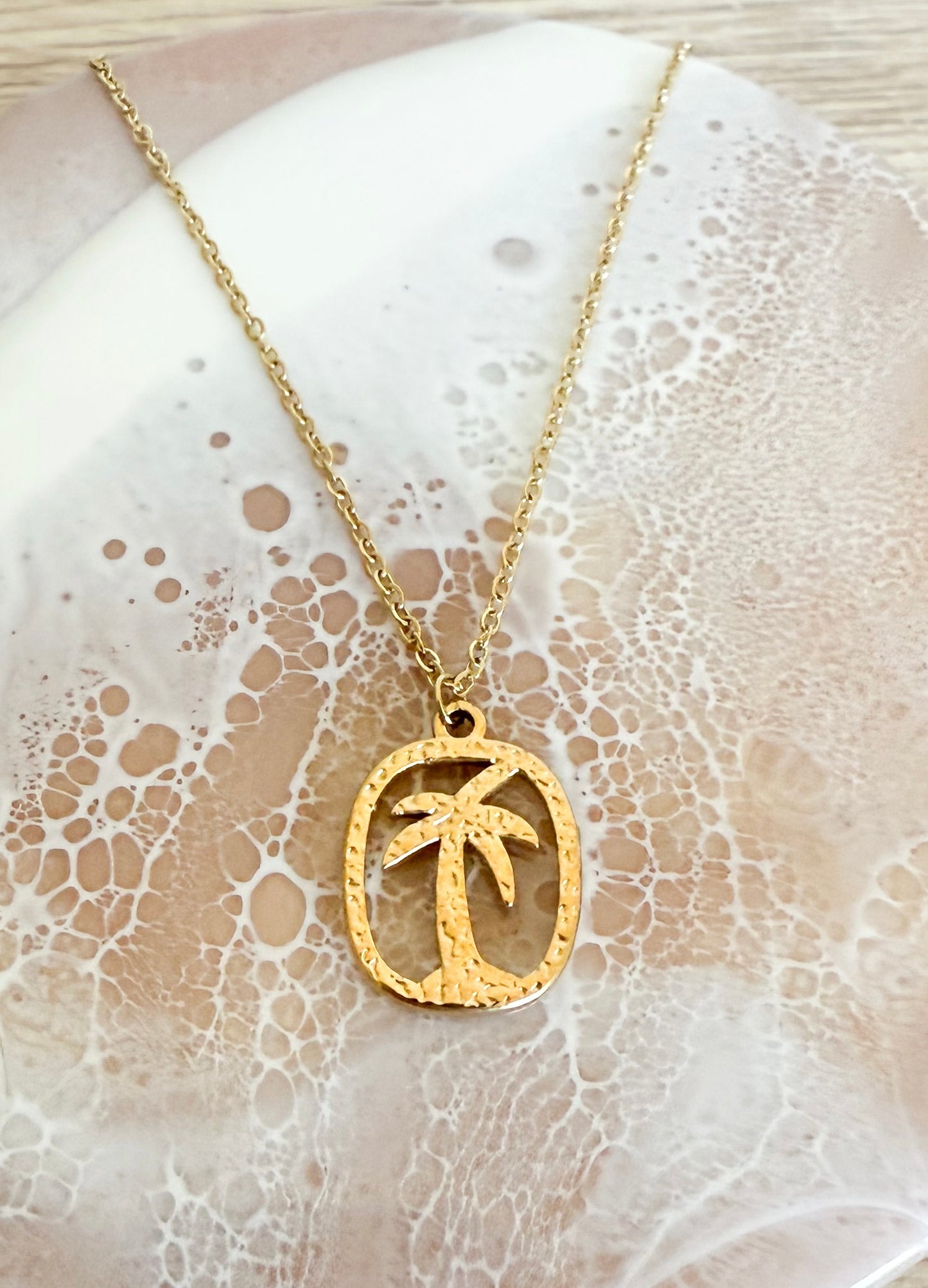 Solana Palm Necklace Gold & Silver