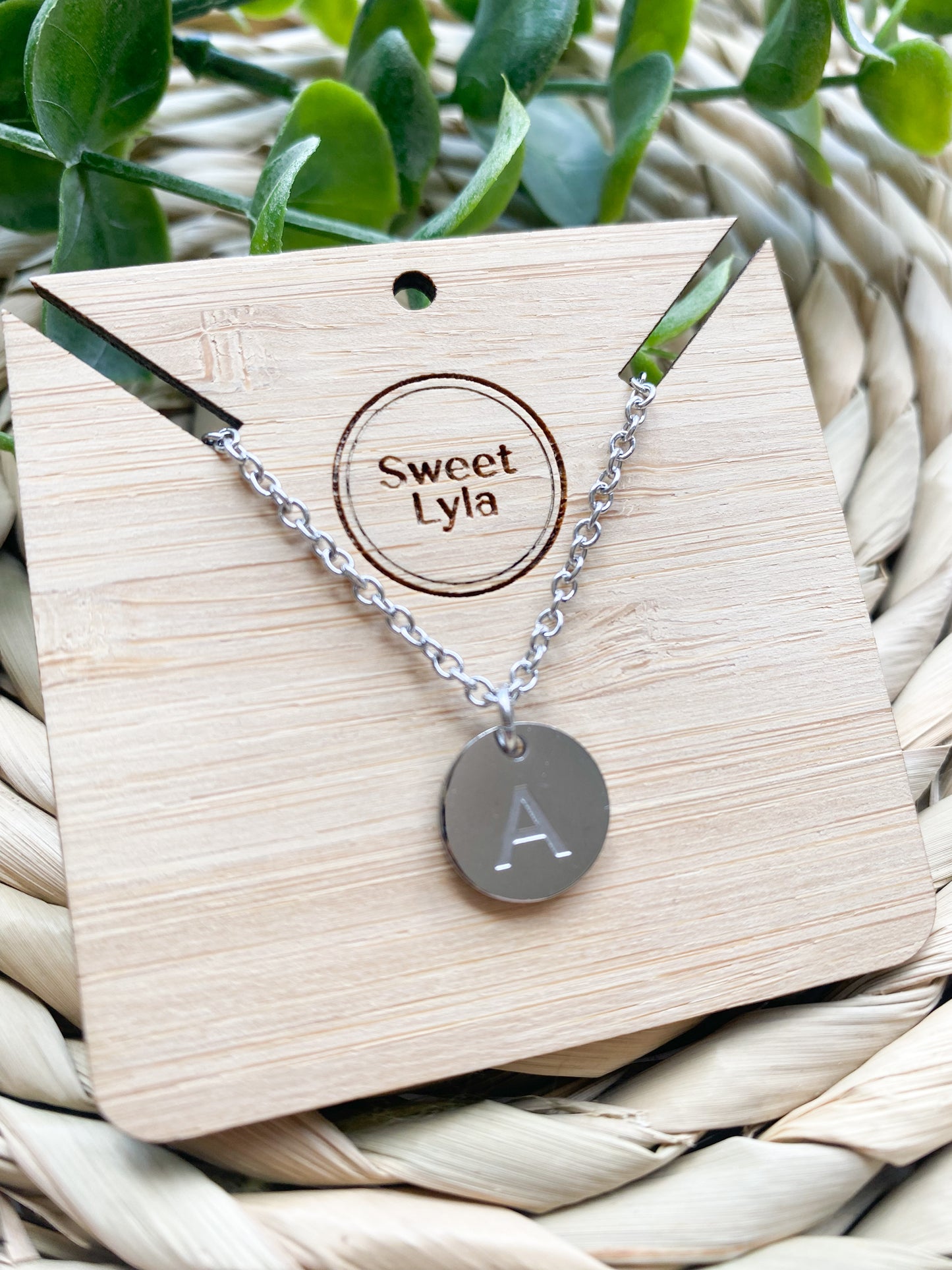 A-Z Stainless Steel Pendant Letter Necklace