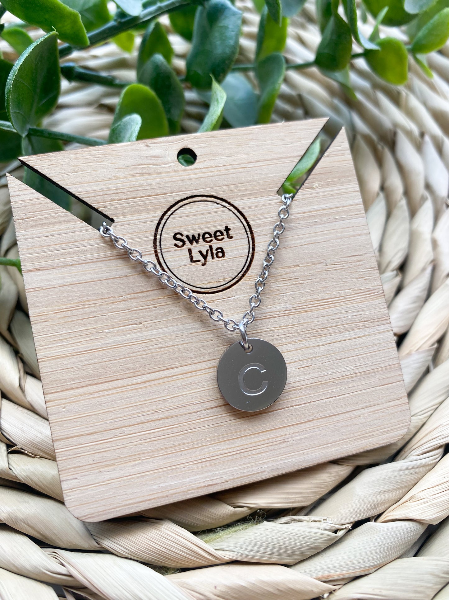 A-Z Stainless Steel Pendant Letter Necklace