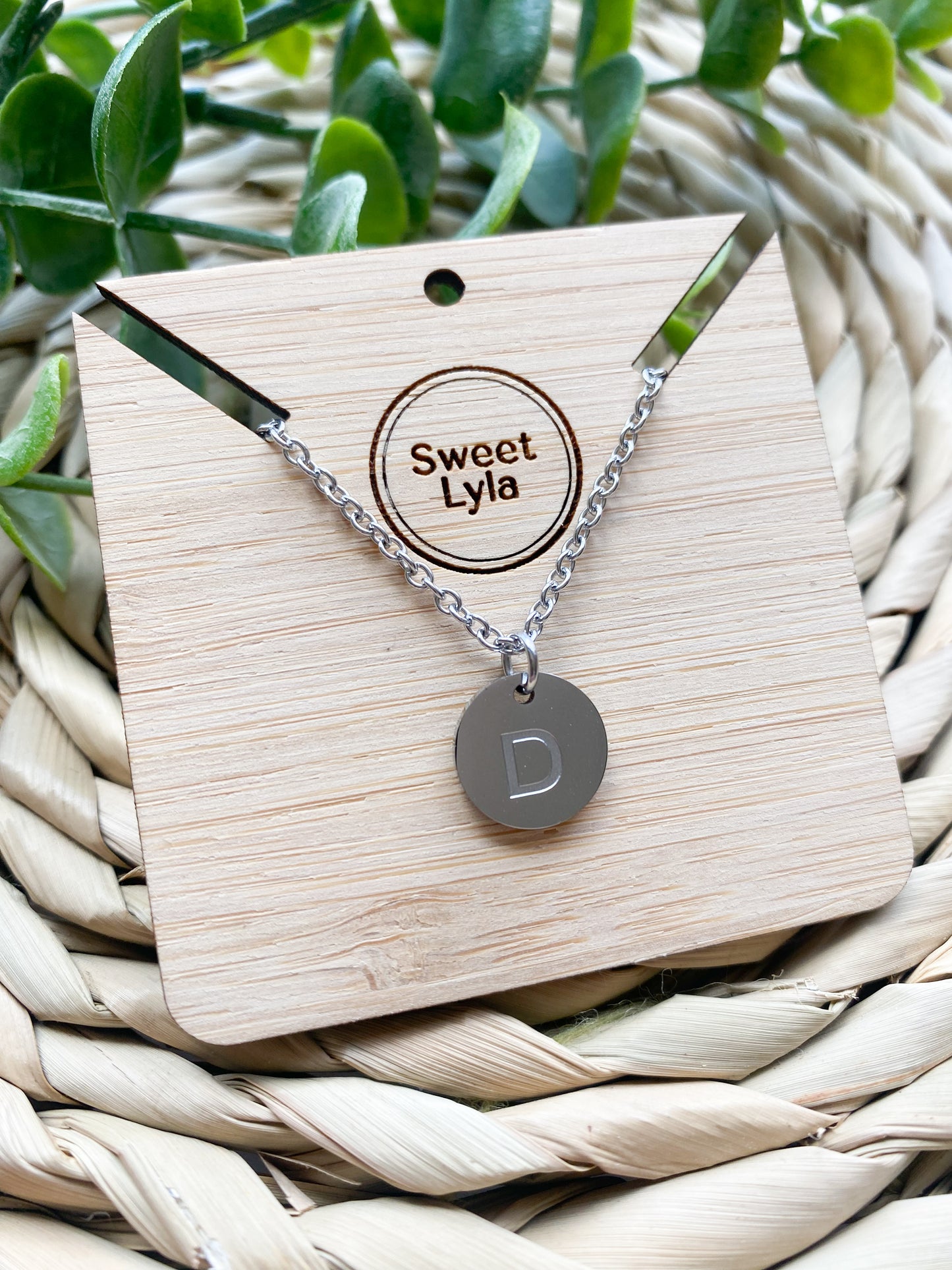 A-Z Stainless Steel Pendant Letter Necklace