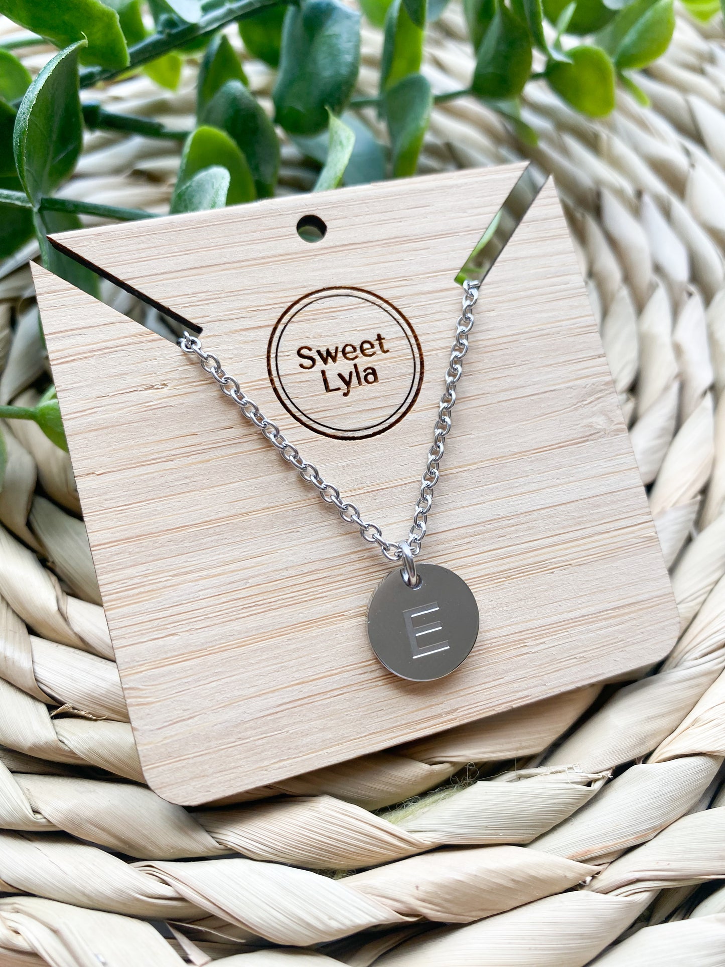 A-Z Stainless Steel Pendant Letter Necklace