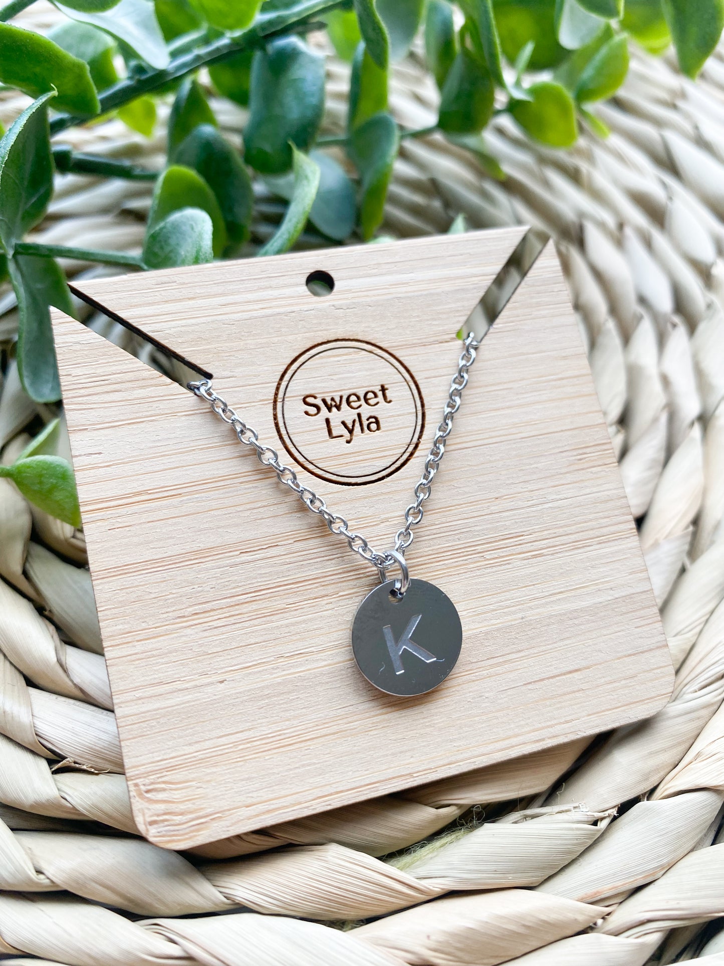 A-Z Stainless Steel Pendant Letter Necklace
