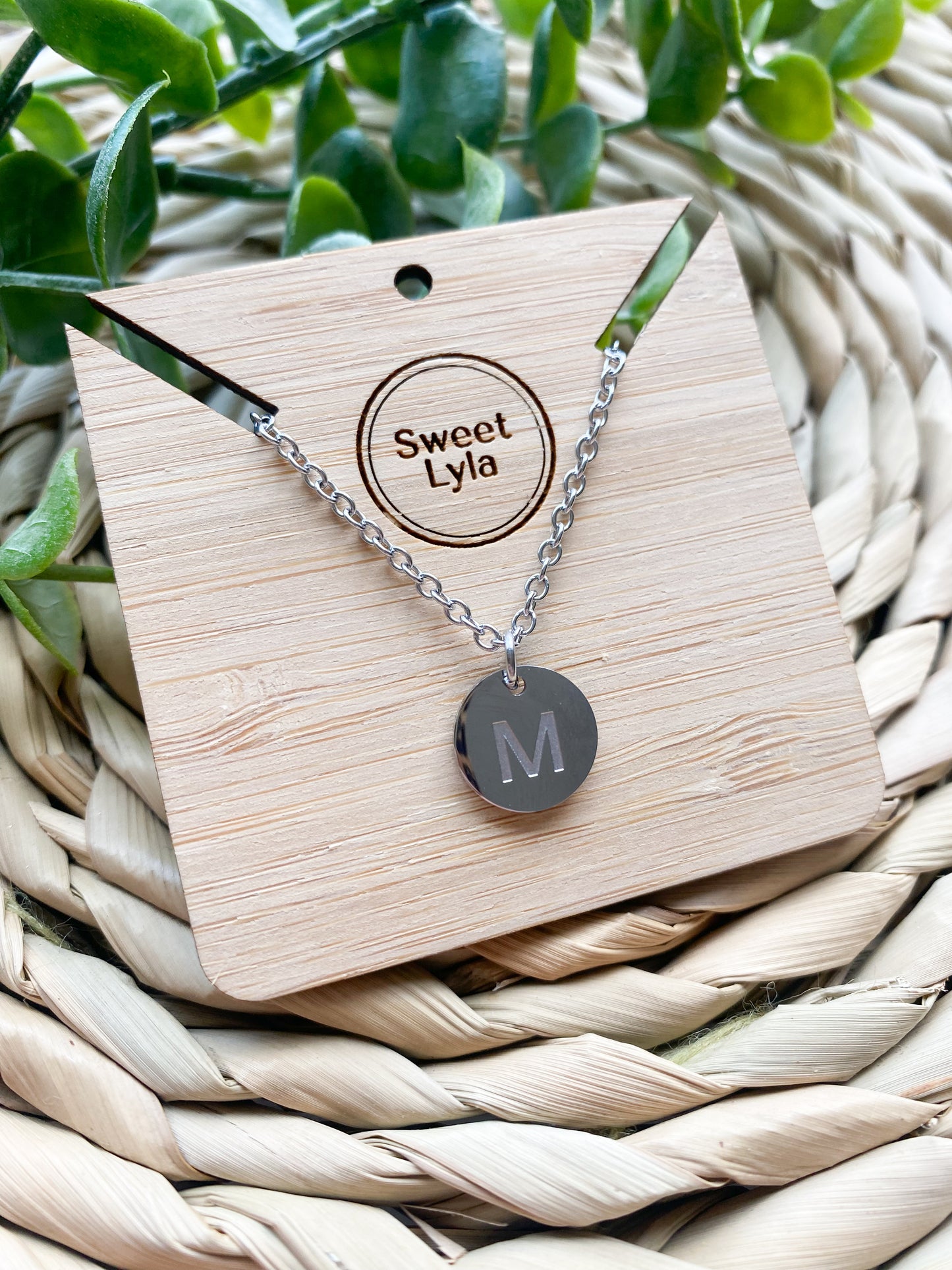 A-Z Stainless Steel Pendant Letter Necklace