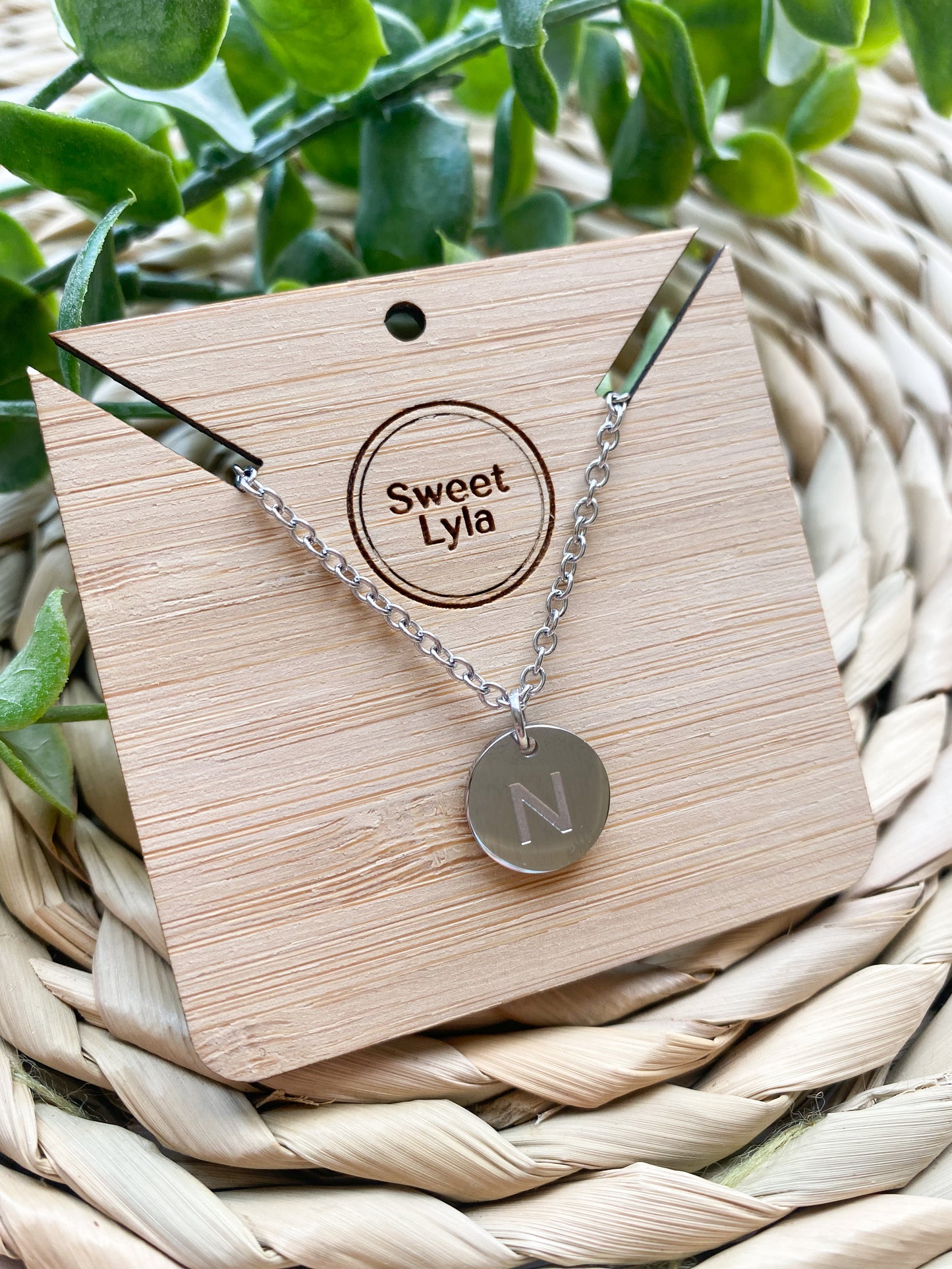 A-Z Stainless Steel Pendant Letter Necklace