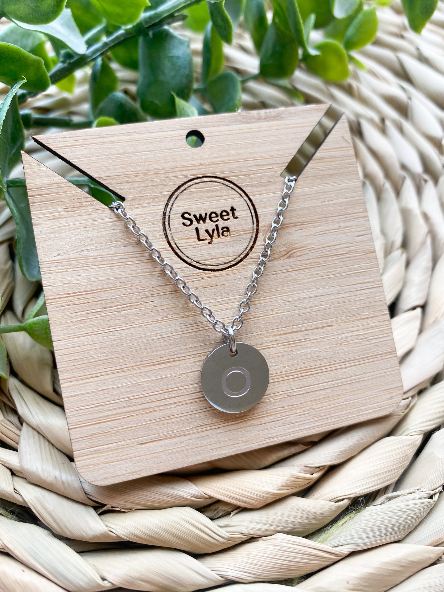 A-Z Stainless Steel Pendant Letter Necklace