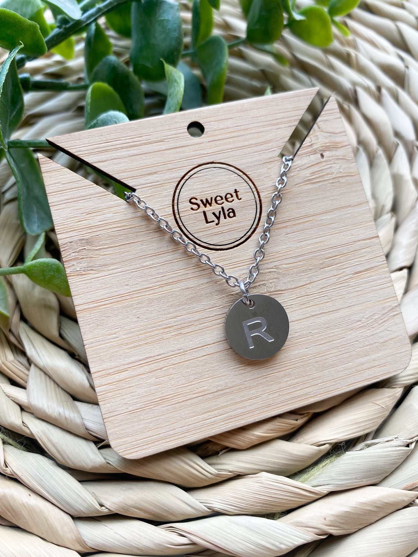 A-Z Stainless Steel Pendant Letter Necklace