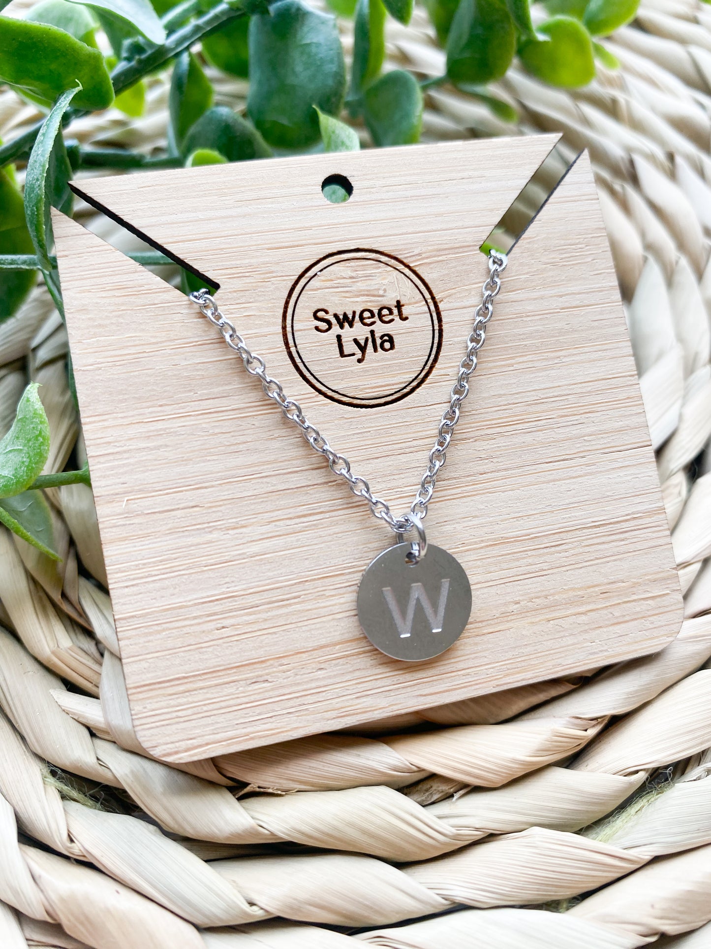 A-Z Stainless Steel Pendant Letter Necklace