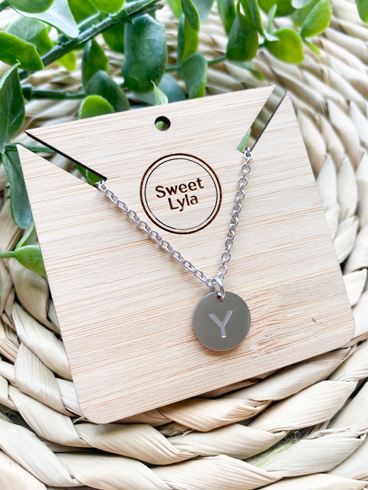 A-Z Stainless Steel Pendant Letter Necklace